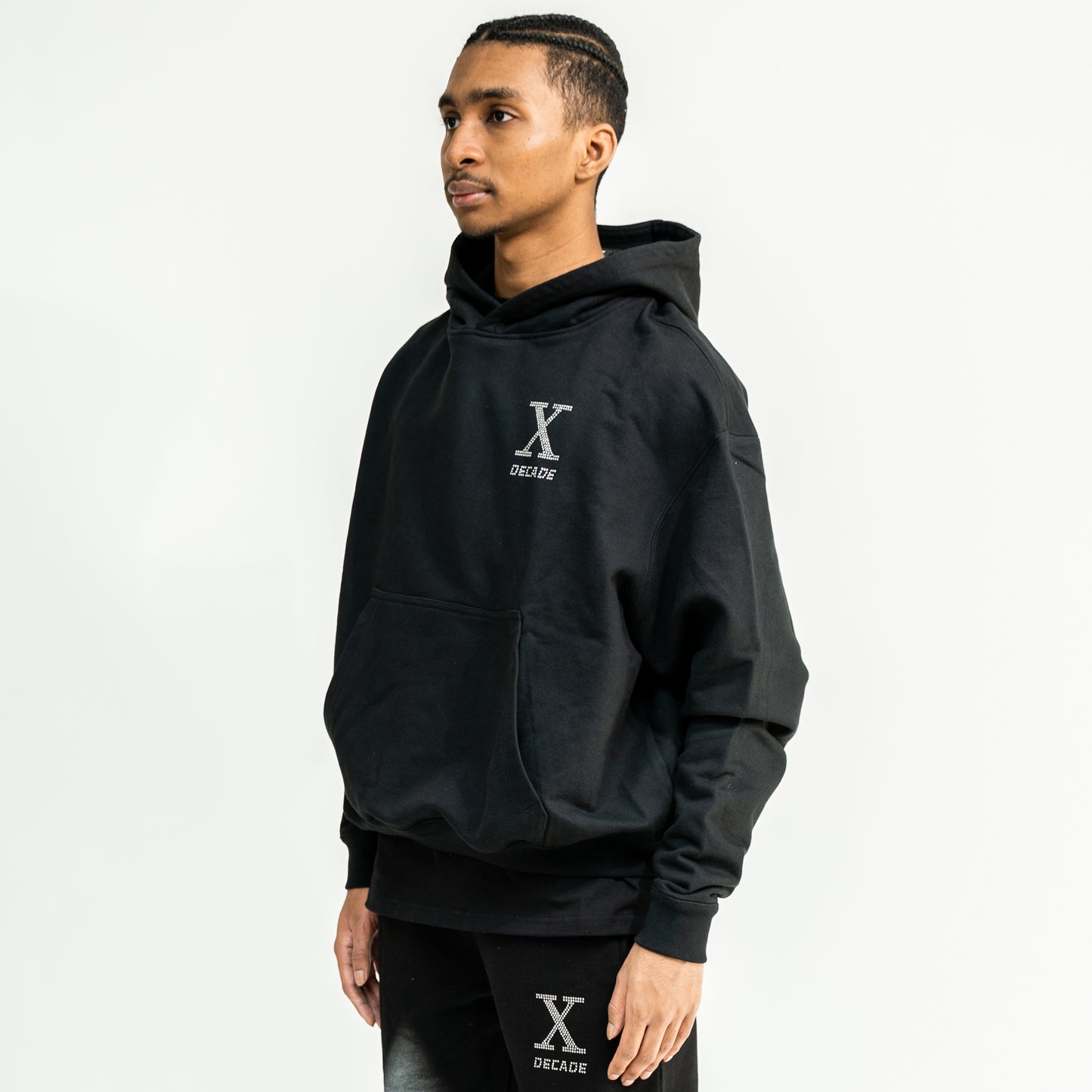 DECADE X PMD HOODIE - BLACK